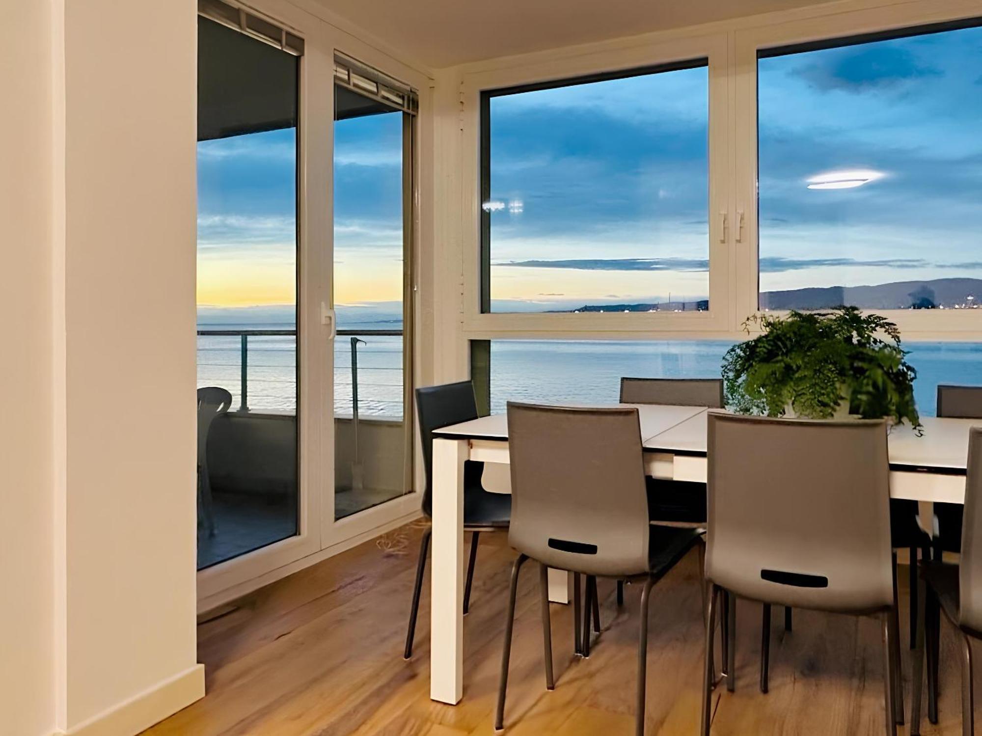 Attico Riva Mare Apartman Múggia Kültér fotó